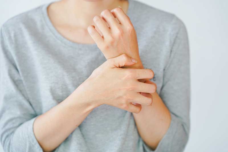 psoriasi-cure-naturali-balneoterapia-terme-di-trescore